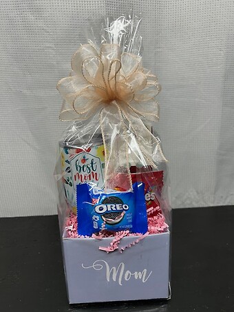 Insulated Best Mom Gift Basket